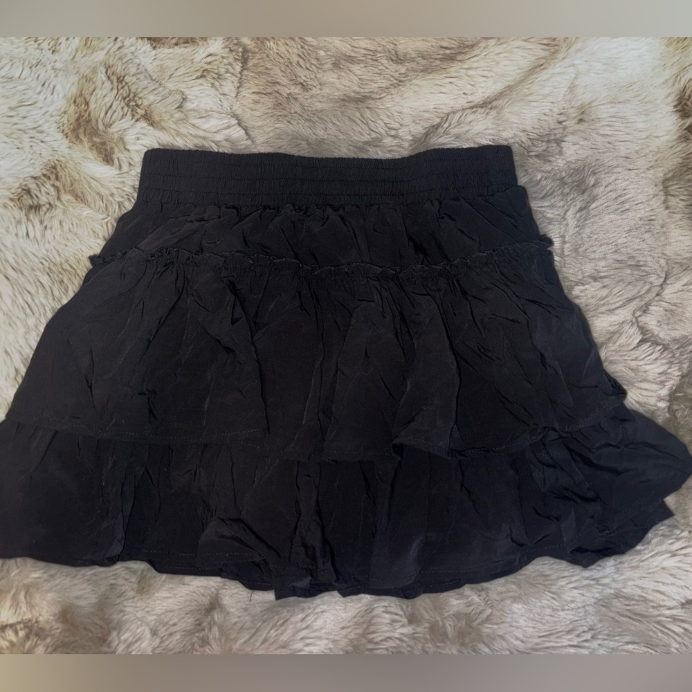 Black skirt